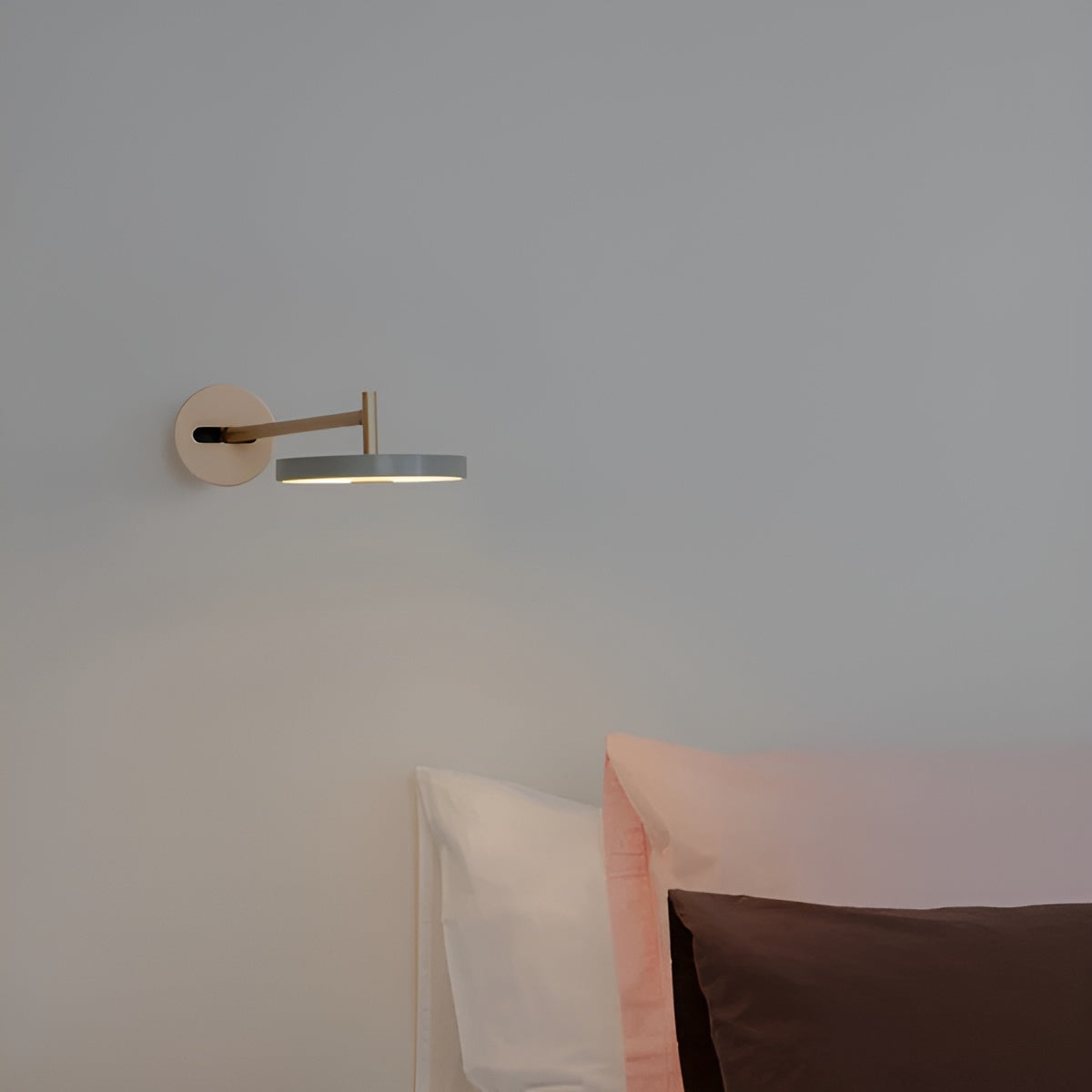 Pistaciose asteria wall lamp