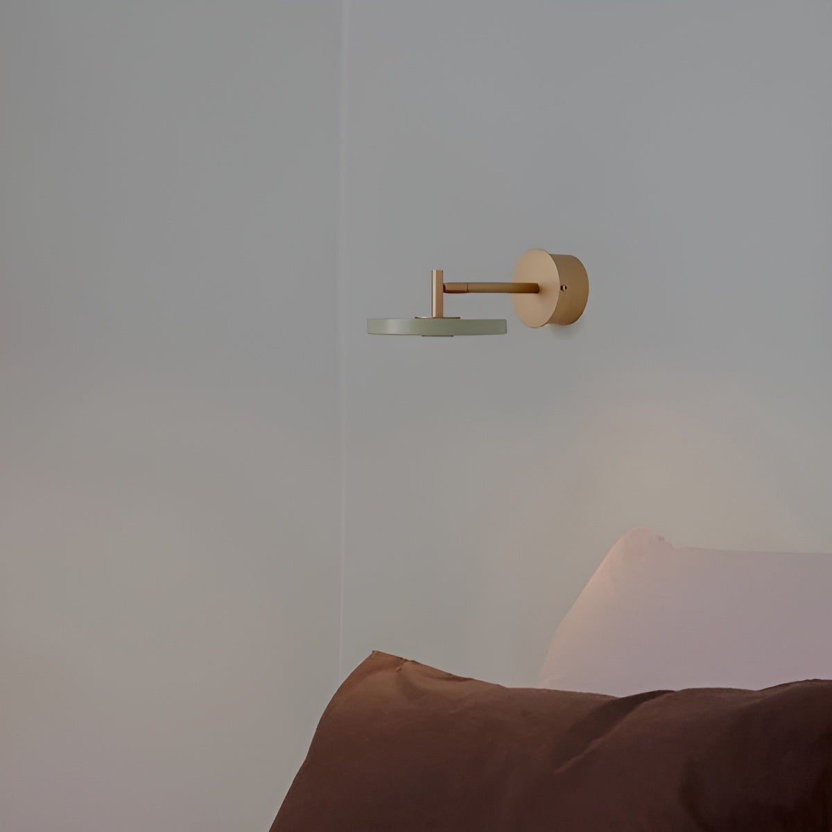 Pistaciose asteria wall lamp