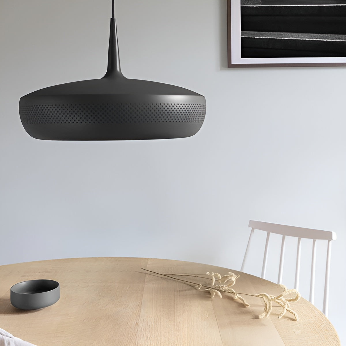 CLAVA DINE black shade