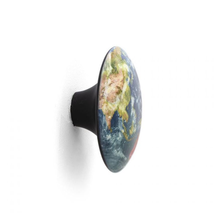 Wieszak SOLAR SYSTEM EARTH ASIA Seletti    Eye on Design