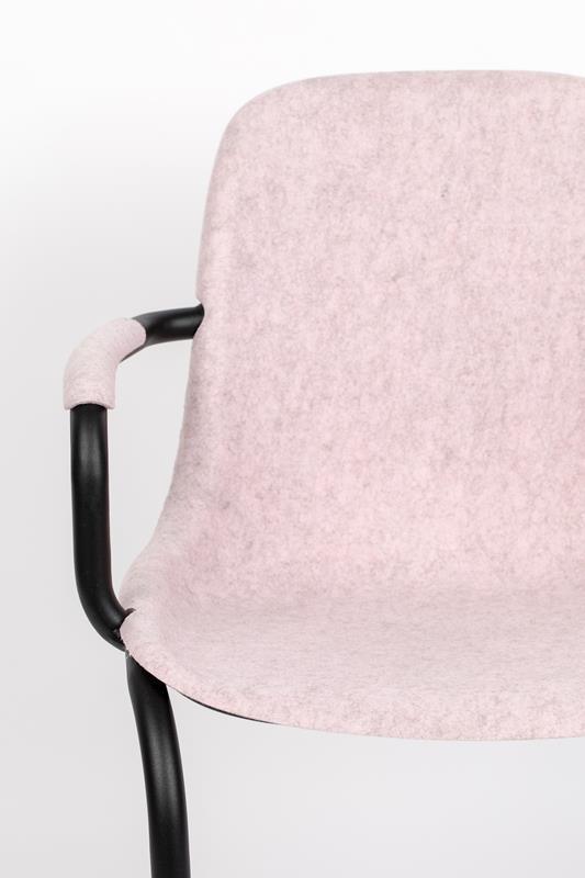 Krzesło z podłokietnikami THIRSTY różowy, Zuiver, Eye on Design