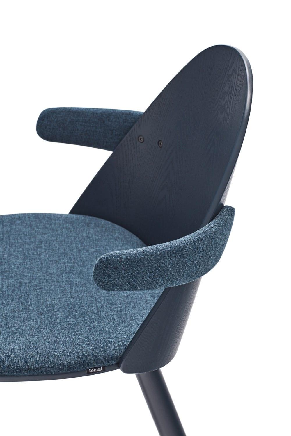 Krzesło z podłokietnikami UMA niebieski Teulat    Eye on Design