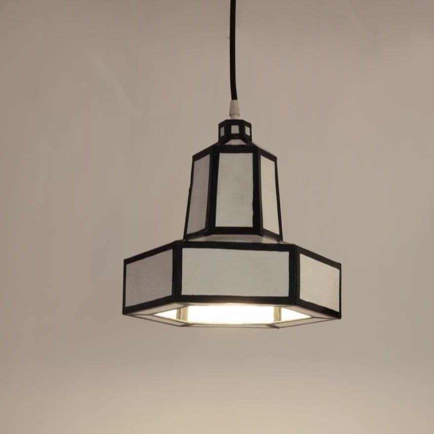Lampa wisząca CUT 'N PASTE biały z czarną obramówką Seletti    Eye on Design