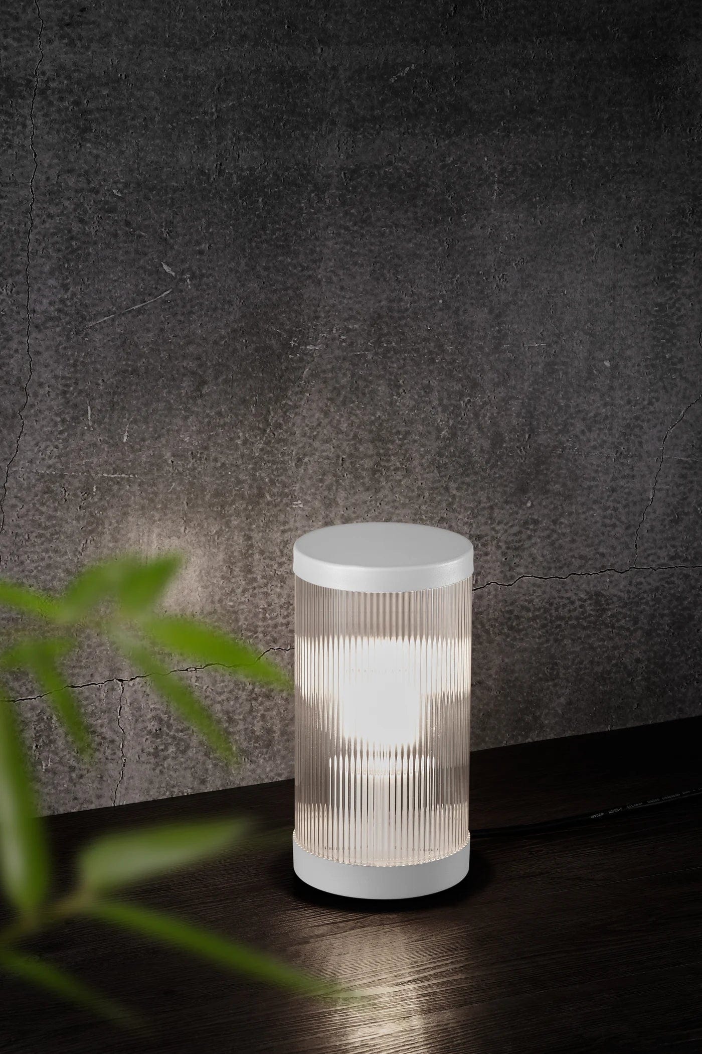 Lampa stołowa zewnętrzna COUPAR biały Nordlux    Eye on Design