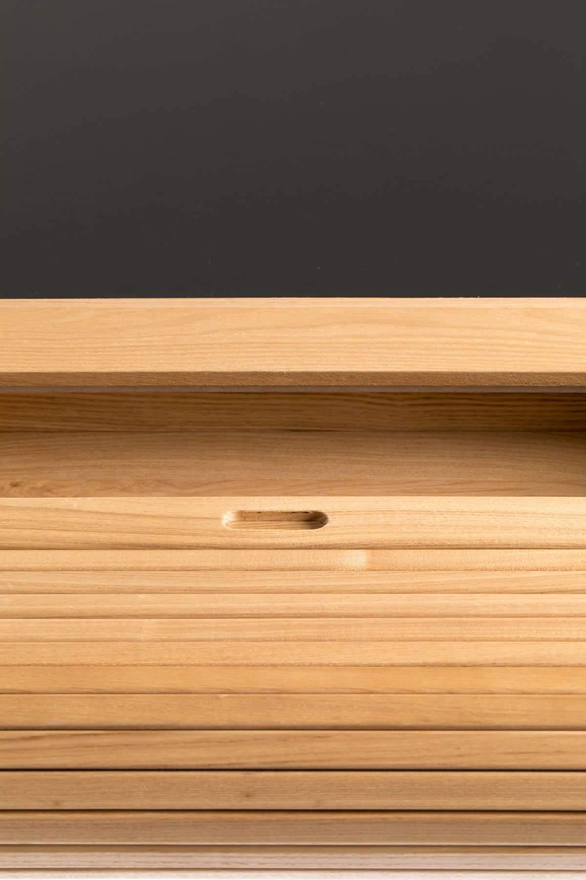 Biurko BARBIER drewniany z czarnym wykończeniem Zuiver    Eye on Design