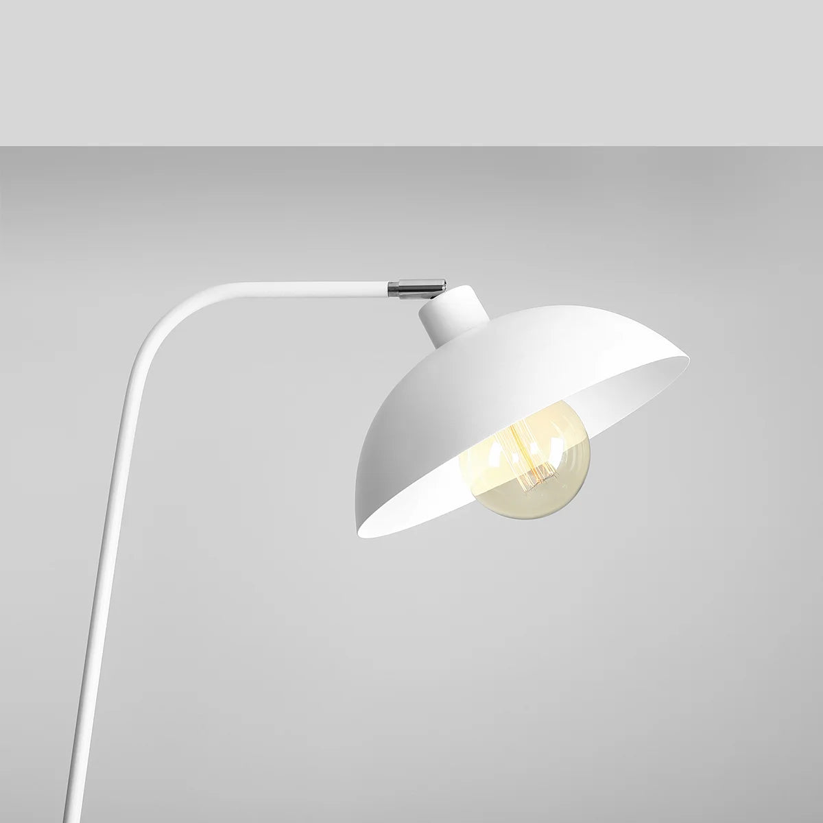 Lampa stojąca ESPACE biały Artera    Eye on Design