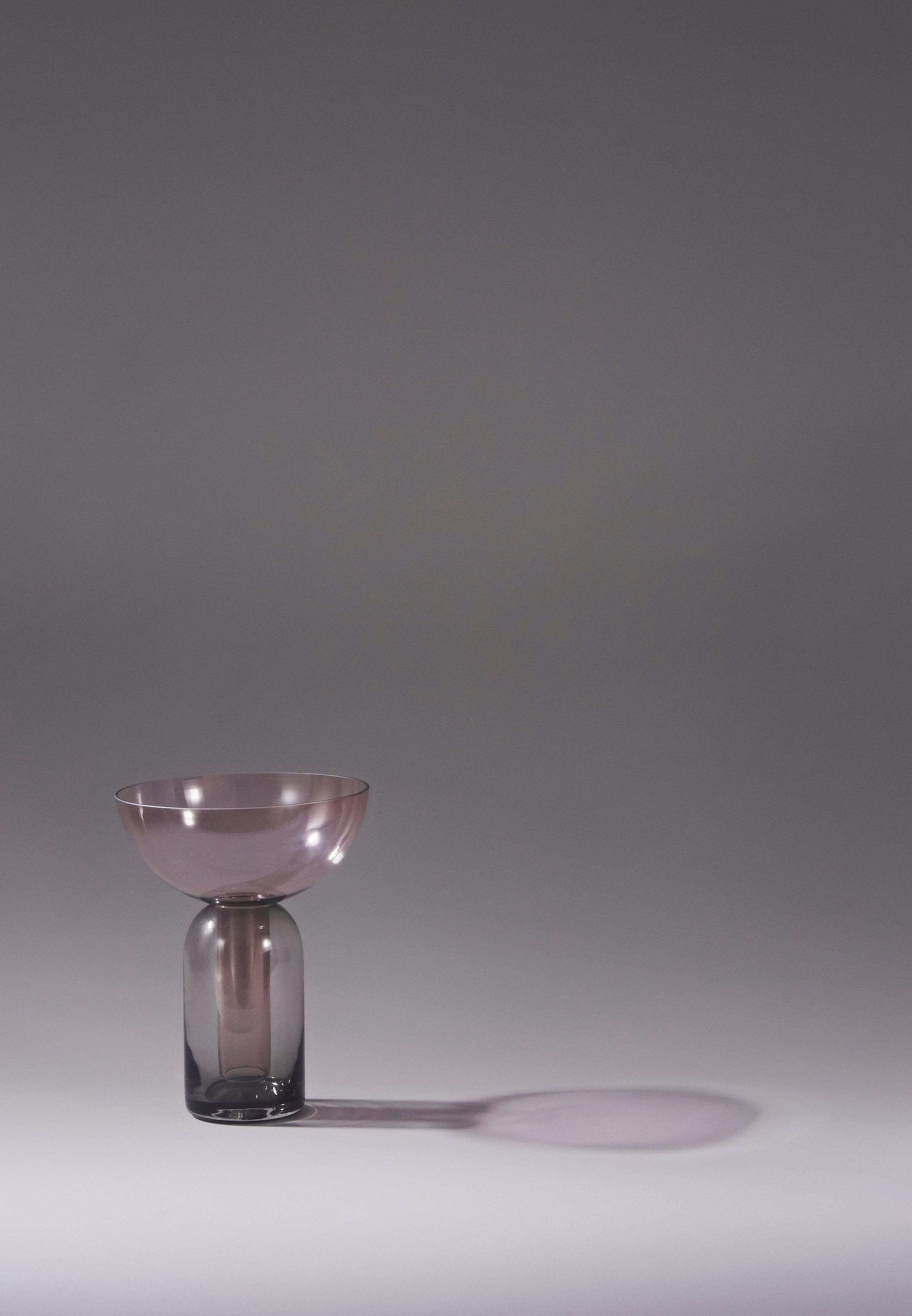 Wazon szklany TORUS różowy AYTM    Eye on Design