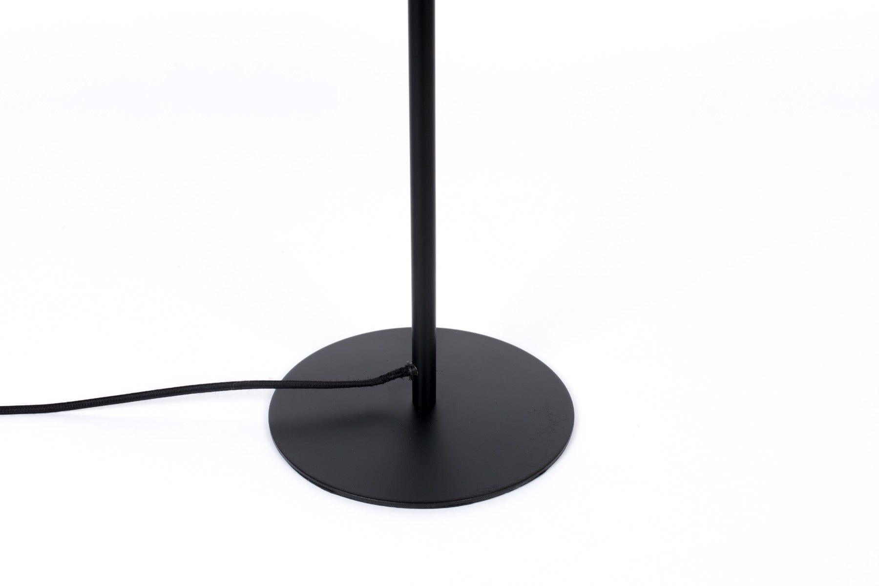 Lampa podłogowa SKALA czarny Zuiver    Eye on Design