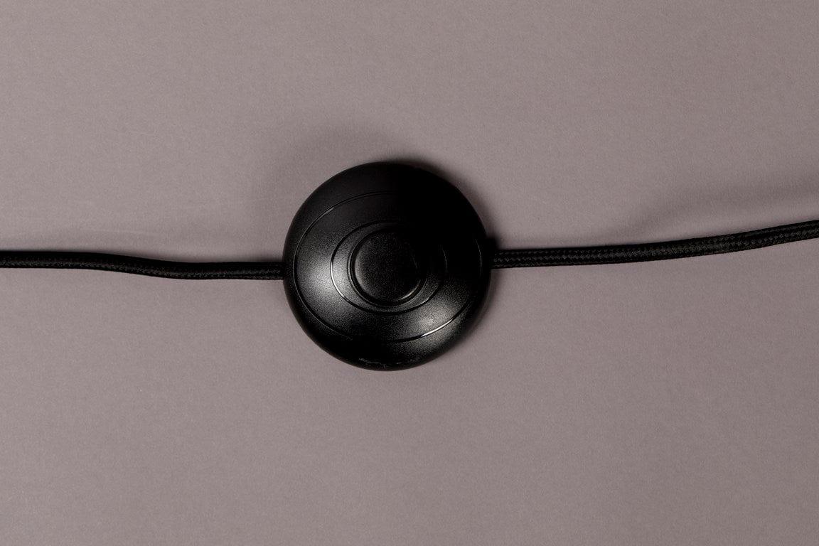 Lampa podłogowa KARI czarny Dutchbone    Eye on Design