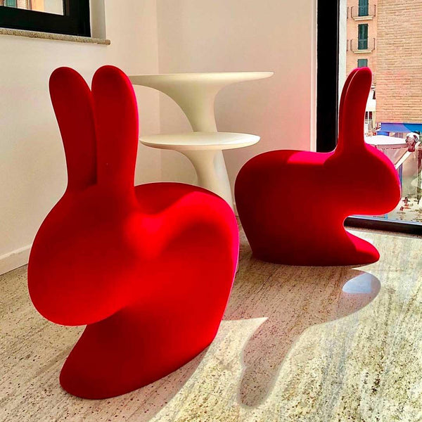 Krzesło RABBIT VELVET czerwony Qeeboo    Eye on Design