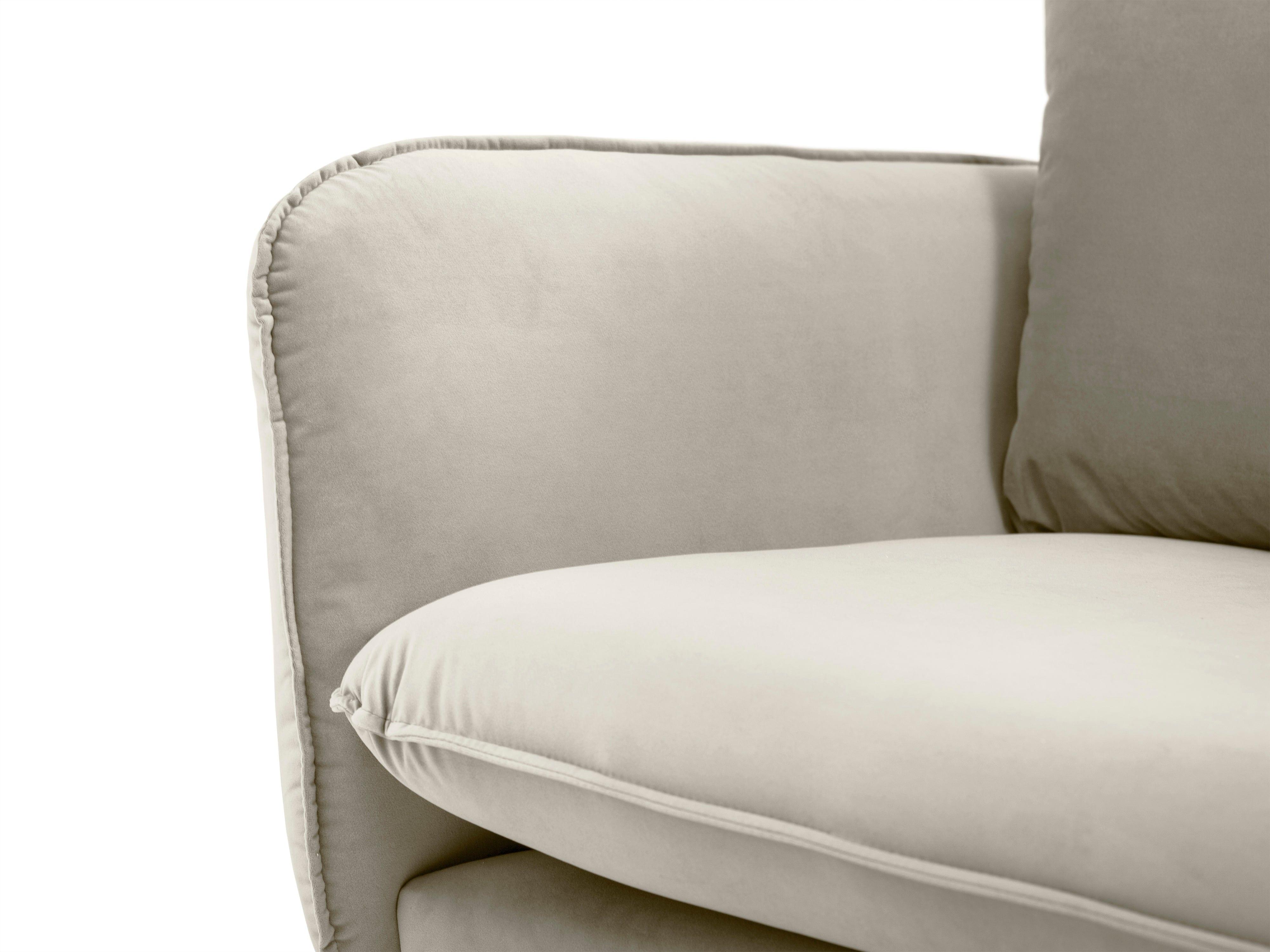 Sofa aksamitna 4-osobowa VIENNA beżowy ze złotą podstawą Cosmopolitan Design    Eye on Design