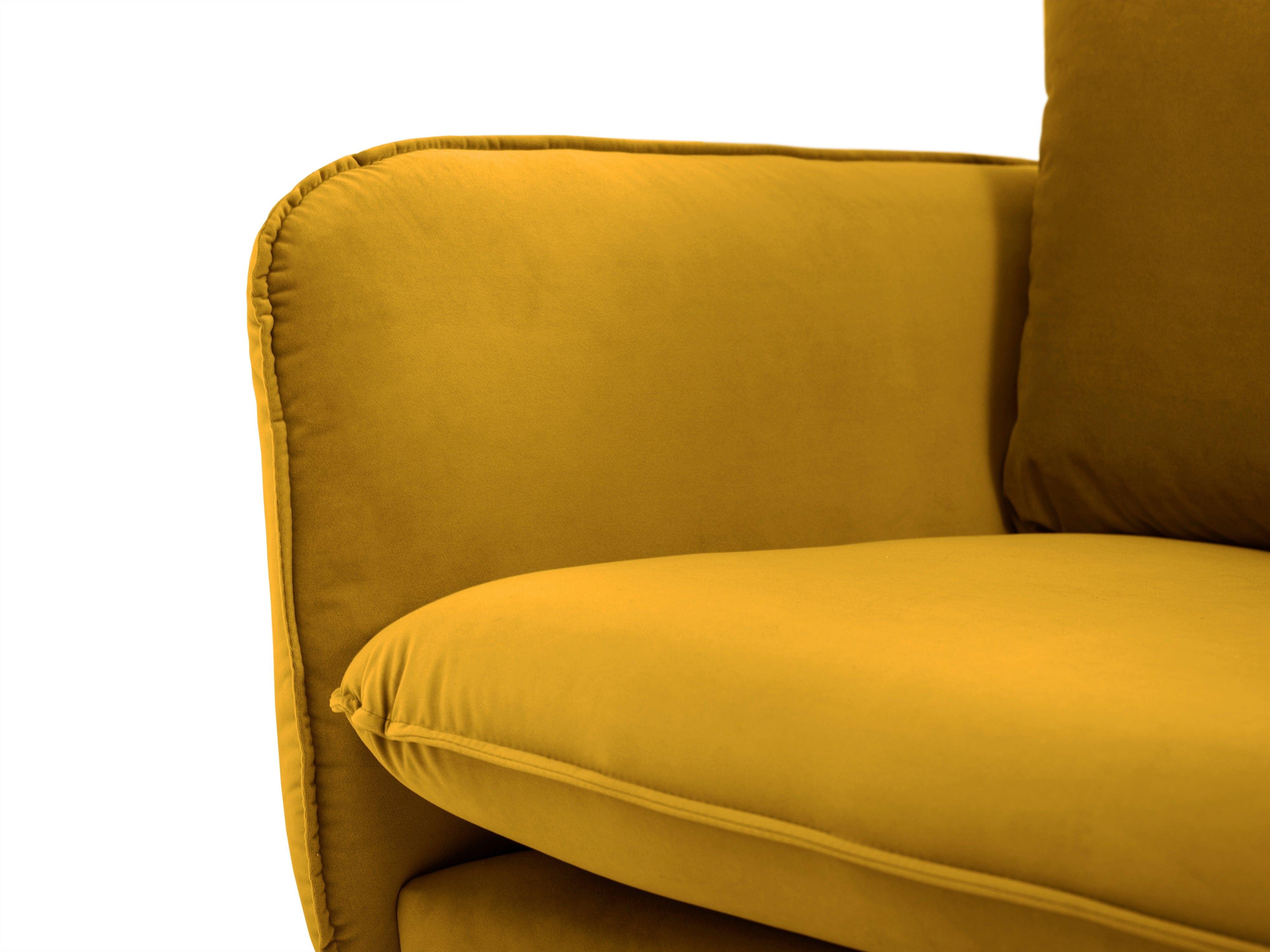 Sofa aksamitna 4-osobowa VIENNA żółty ze złotą podstawą Cosmopolitan Design    Eye on Design