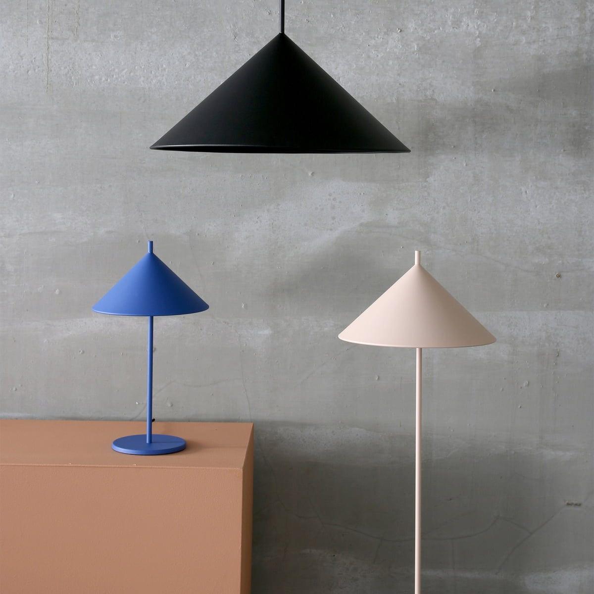 Lampa podłogowa TRIANGLE nude - Eye on Design