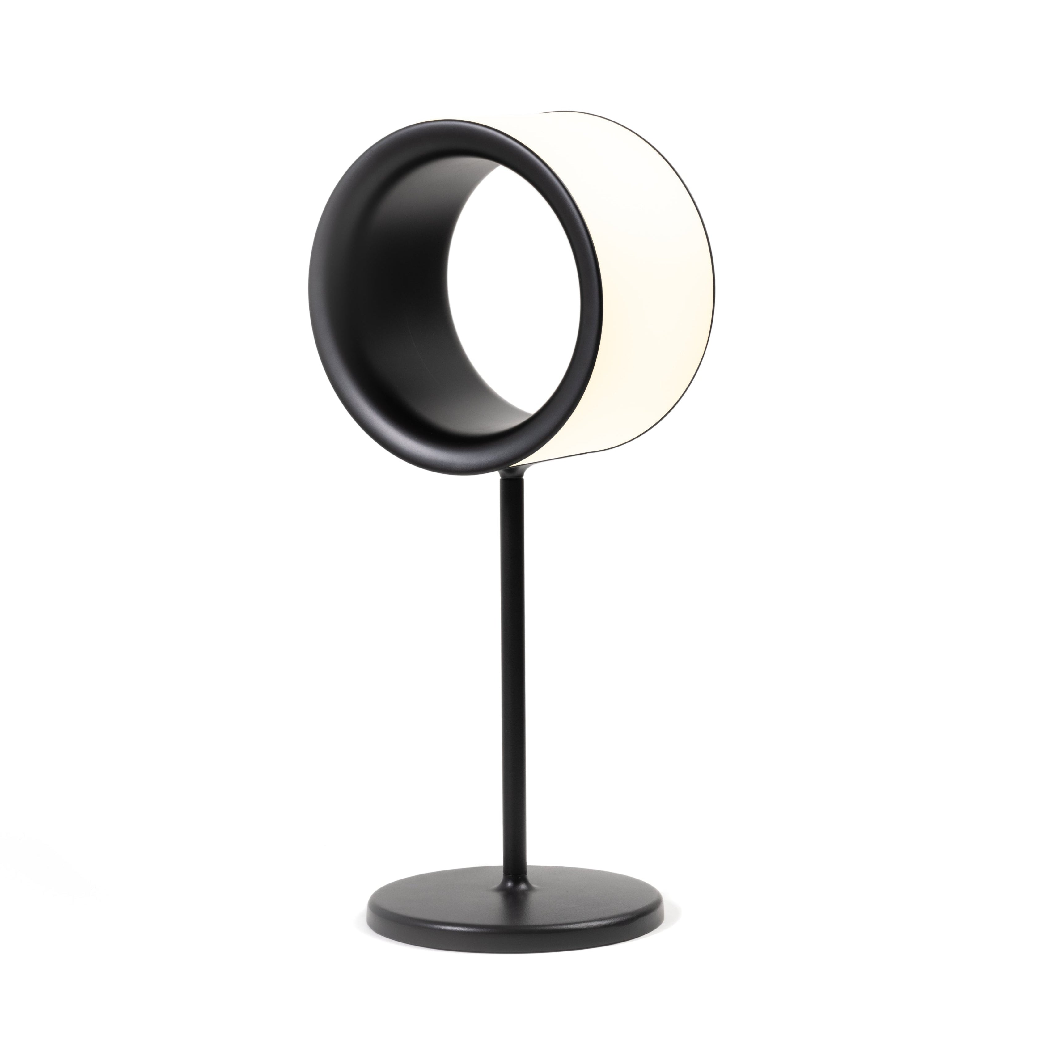 Lampa stołowa LOST Magis    Eye on Design