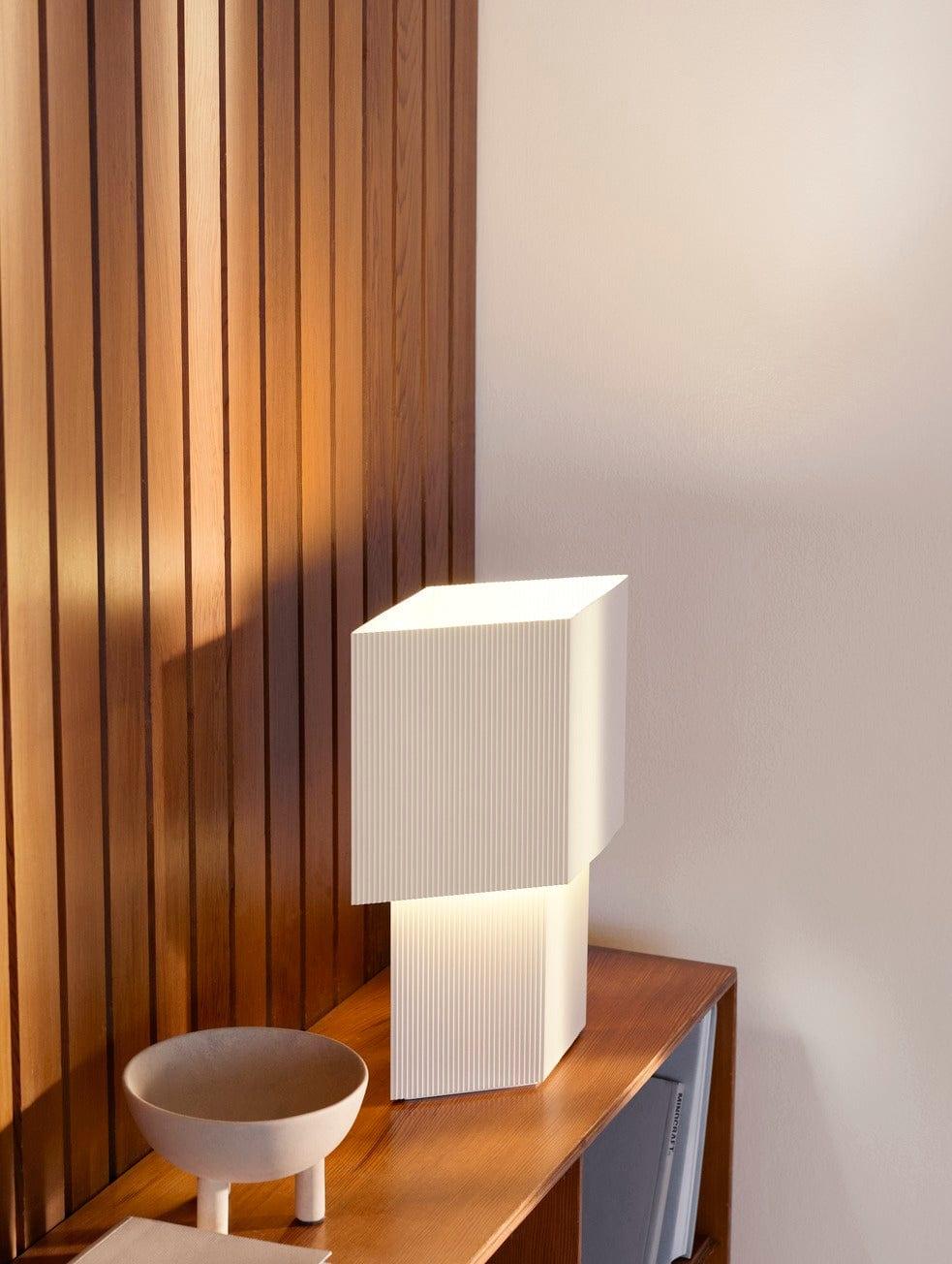 Lampa stołowa ROMB biały Pholc    Eye on Design