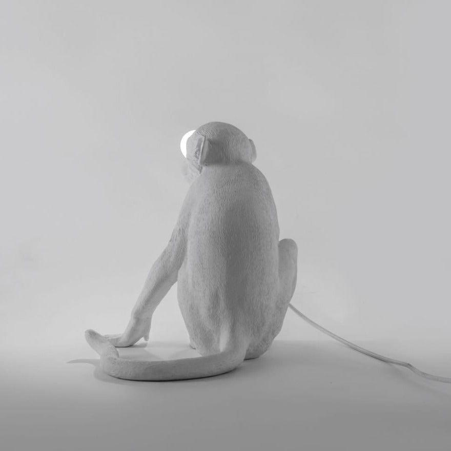 Lampa MONKEY SITTING biały Seletti    Eye on Design