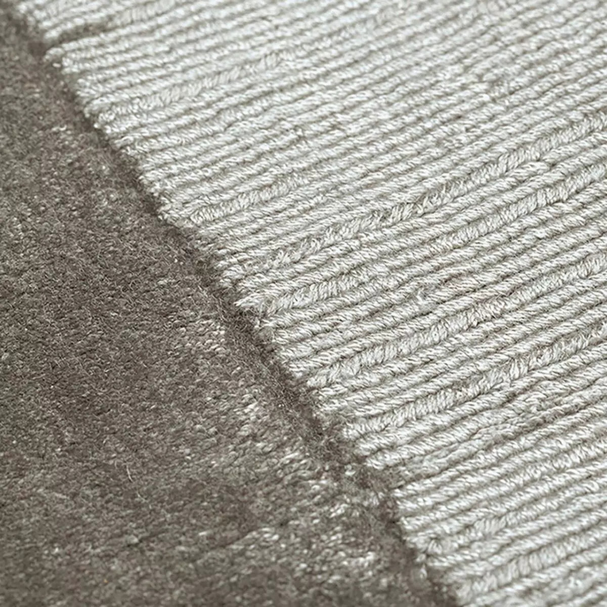 Dywan prostokątny ARACELIS beżowo-szary Carpet Decor    Eye on Design