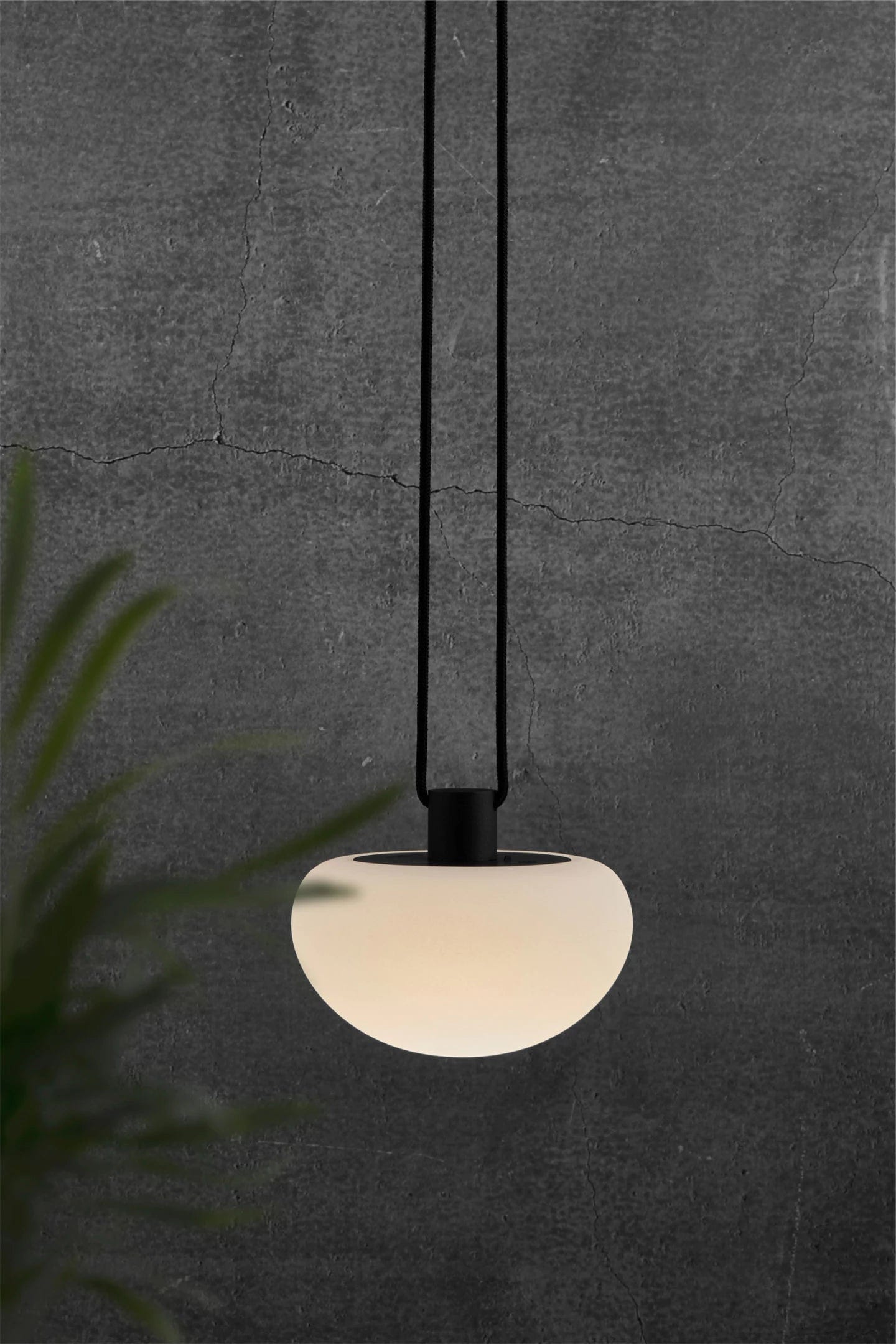 Lampa wisząca bezprzewodowa SPONGE Nordlux    Eye on Design