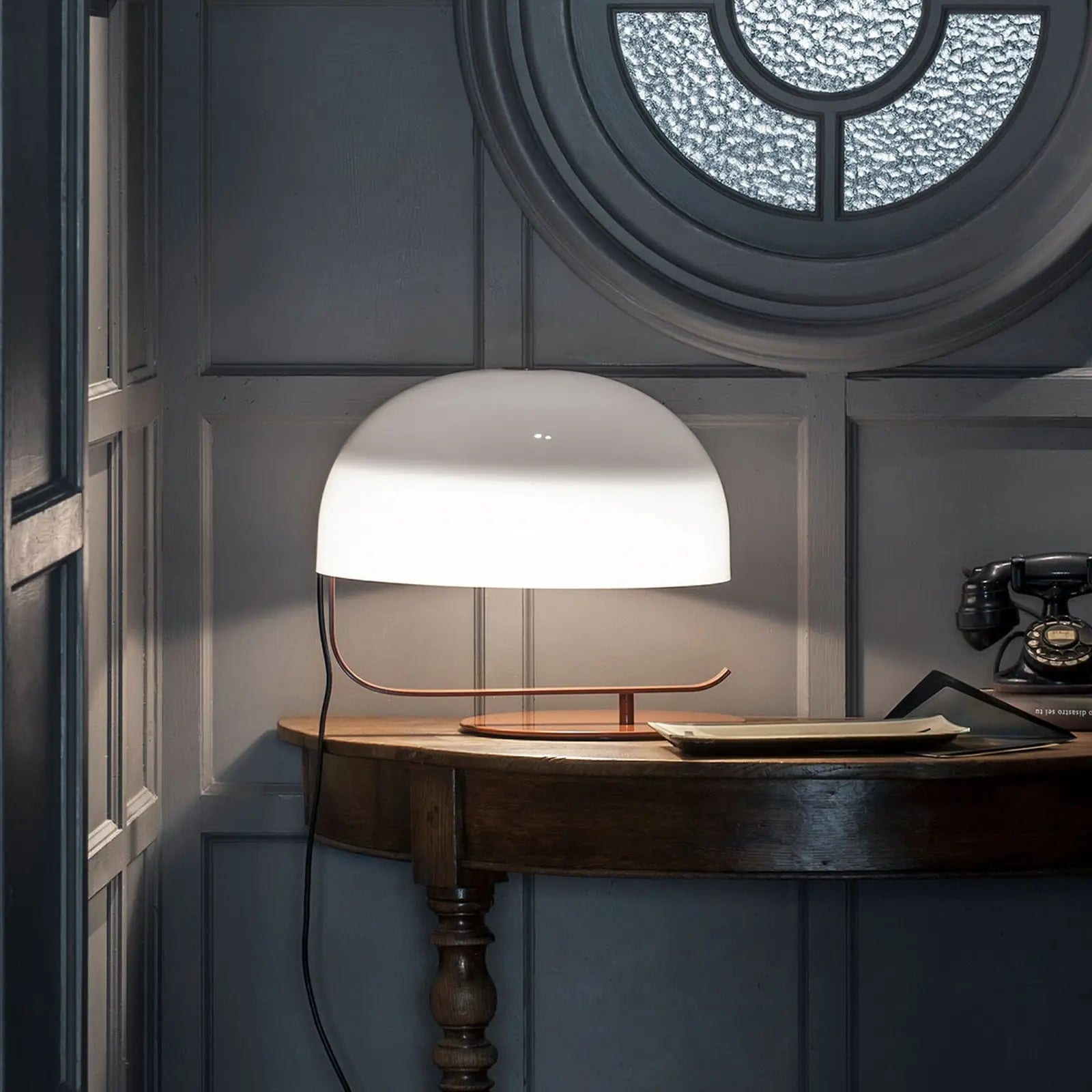 Lampa stołowa ZANUSO biały Oluce    Eye on Design