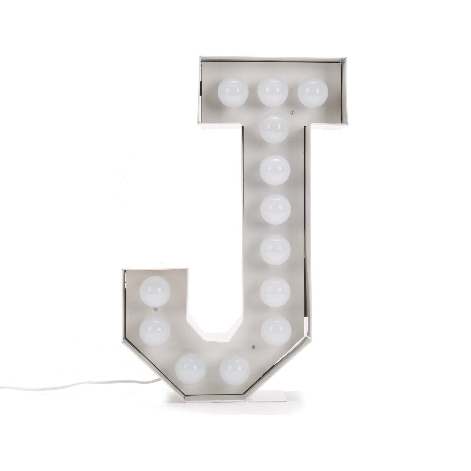 Lampa dekoracyjna VEGAZ litera alfabetu Seletti J   Eye on Design