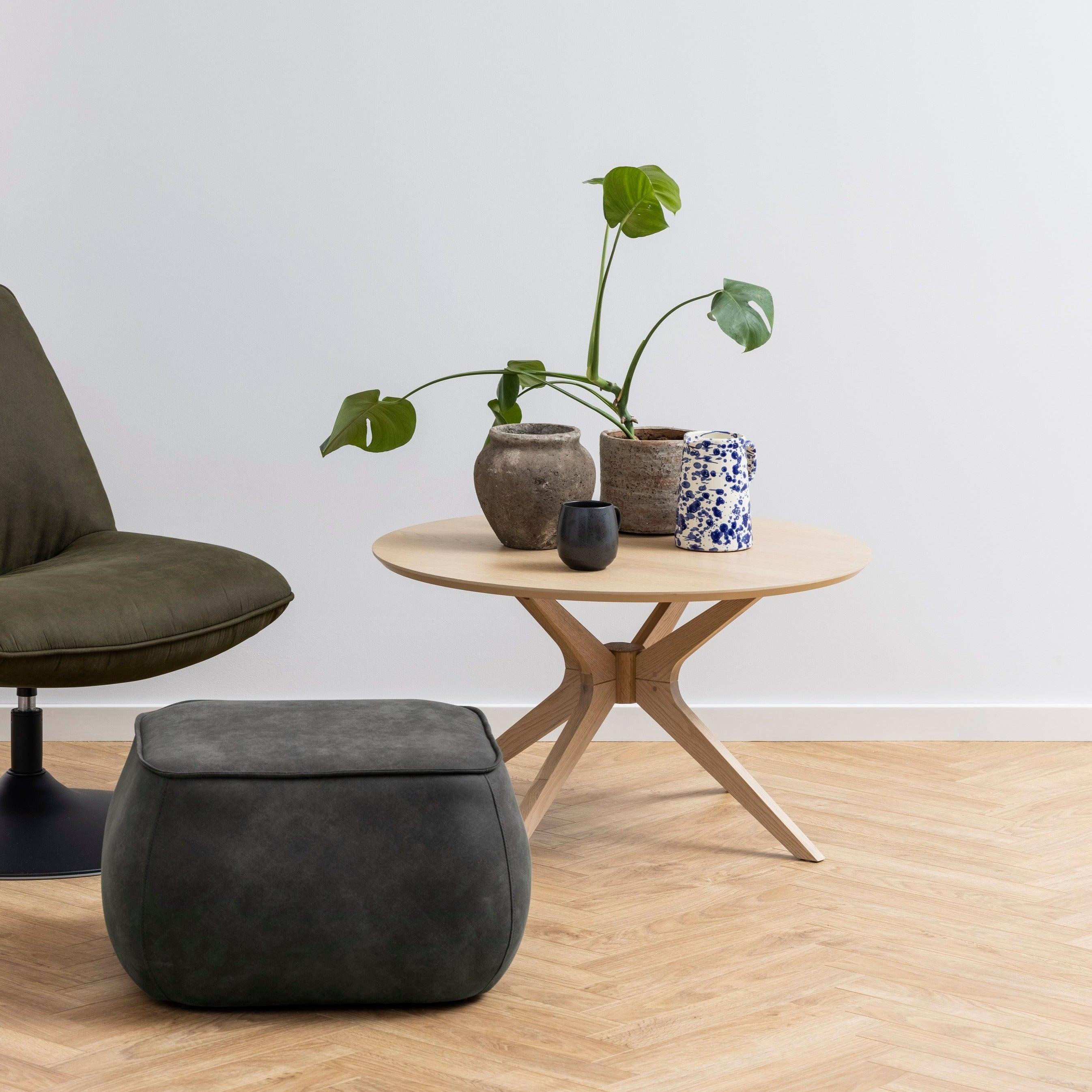 Stolik kawowy LASSE drewniany Home Essentials    Eye on Design
