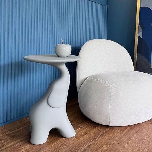 Stolik PAKO czarny Qeeboo    Eye on Design