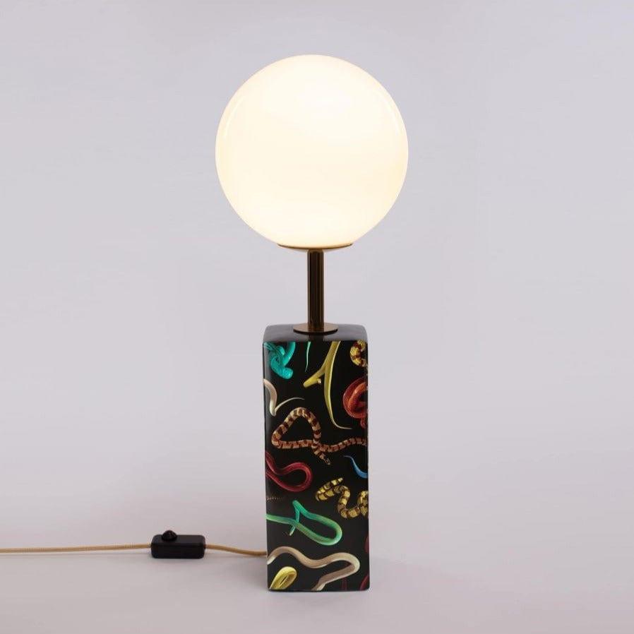 Lampa stołowa SNAKES czarny Seletti    Eye on Design