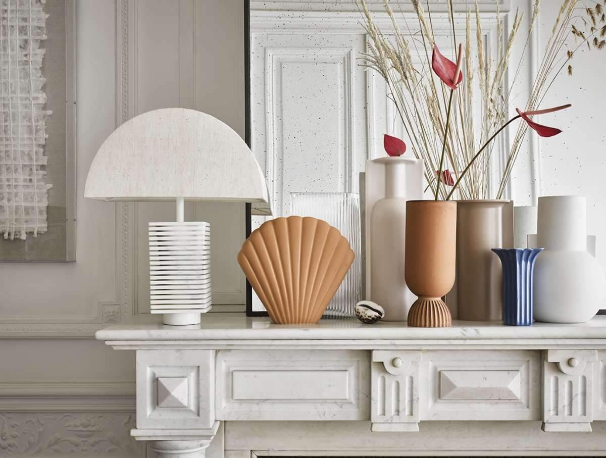 Podstawa do lampy stołowej RIBBED biała - Eye on Design